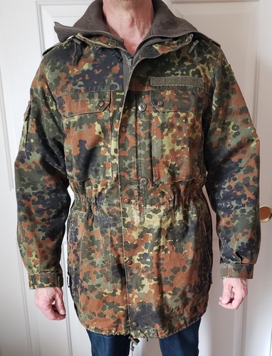 Giacca cappuccio militare