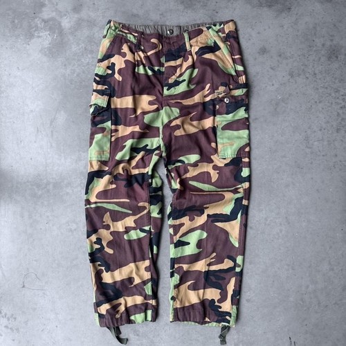 Pantalone cargo regolabile